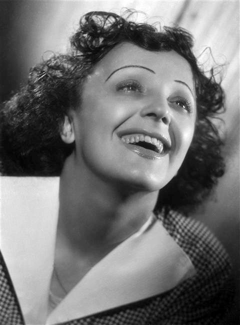 portrait of Edith Piaf