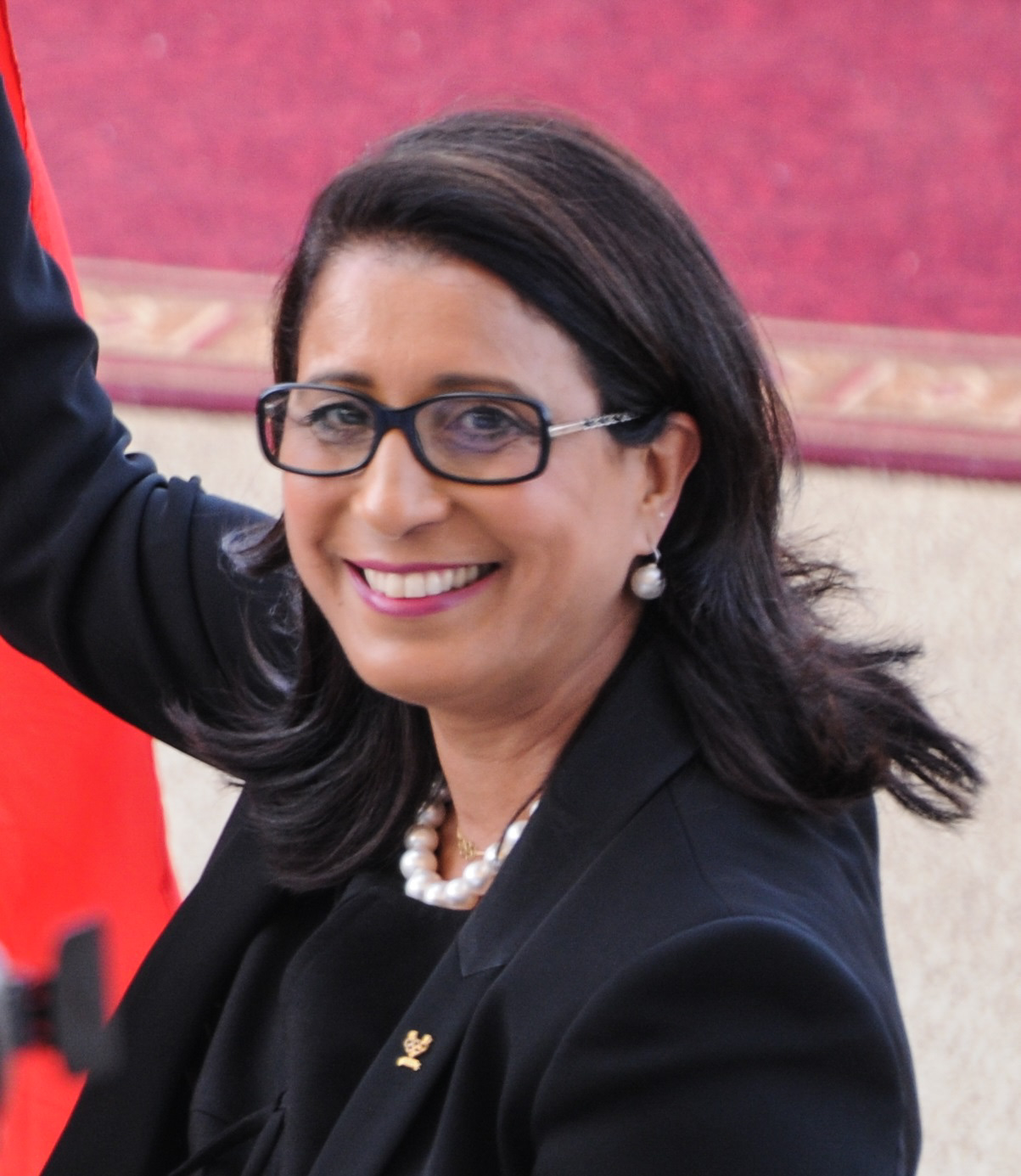 portrait of Nawal El Moutawakel